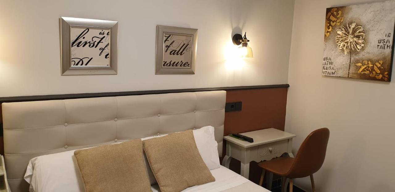 Hostal El Lechuguero Cascante Exteriér fotografie