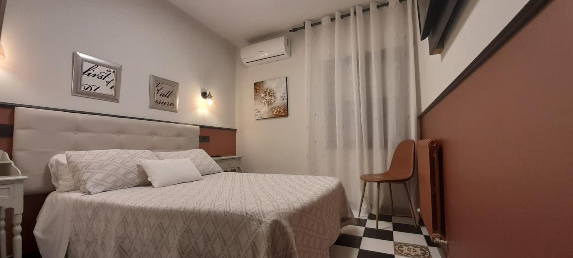Hostal El Lechuguero Cascante Exteriér fotografie