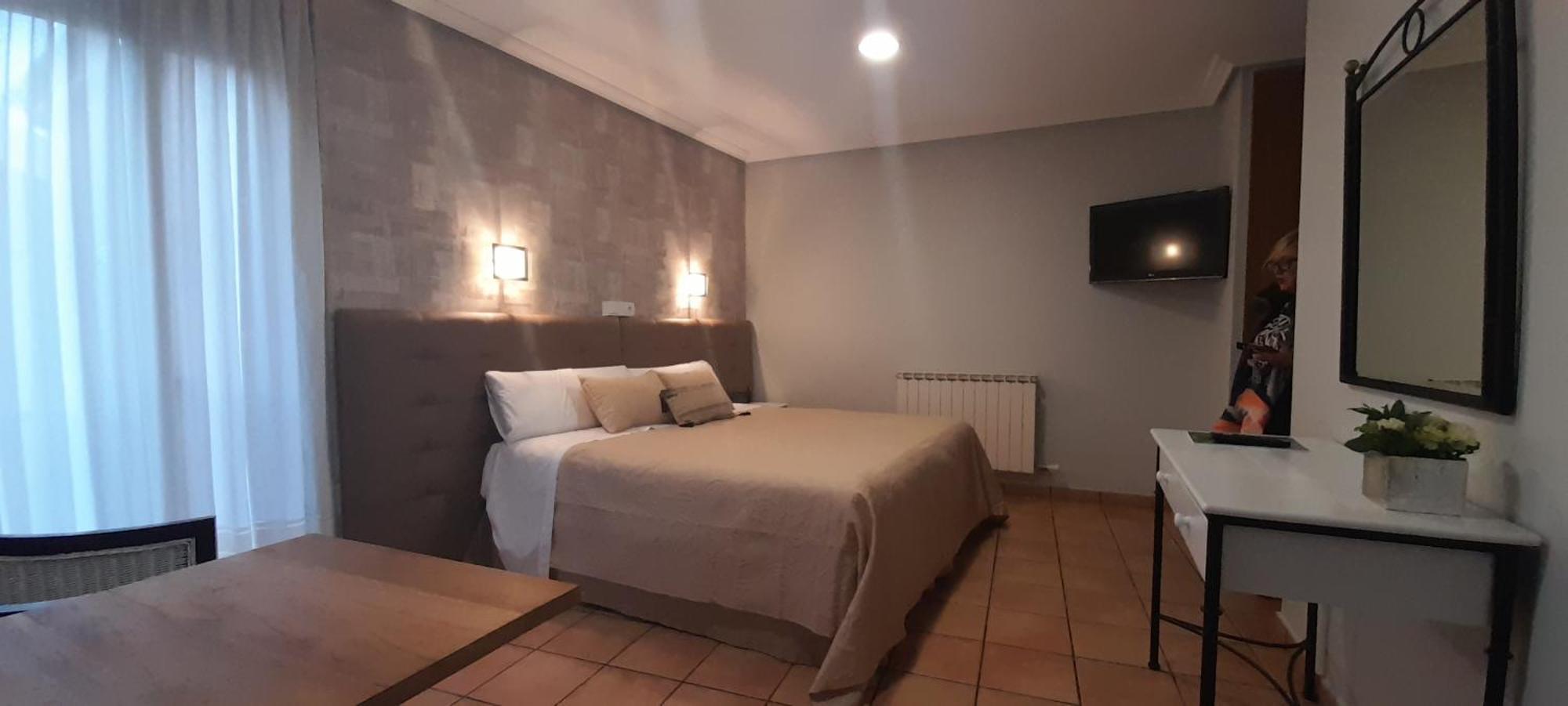 Hostal El Lechuguero Cascante Exteriér fotografie